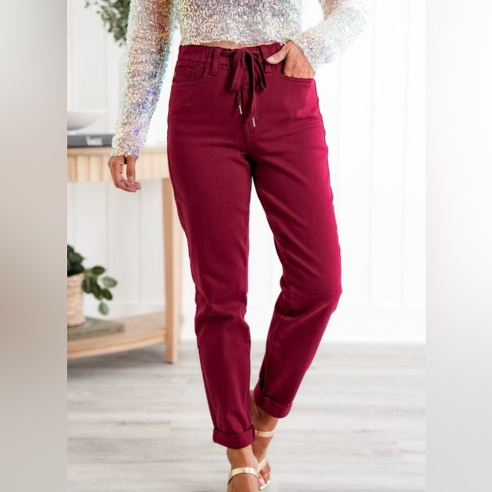 BNWT Judy Blue Jeans